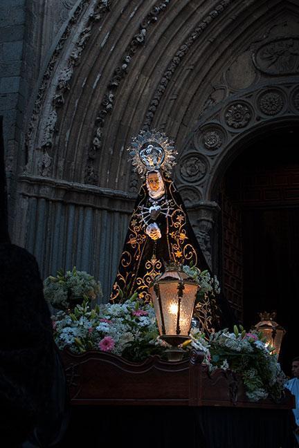 Real e Ilustre Patronato de Nuestra Señora de las Angustias y Santo Sepulcro